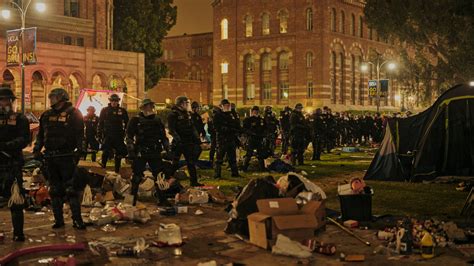 open pr|What I Want a University President to Say About Campus Protests.